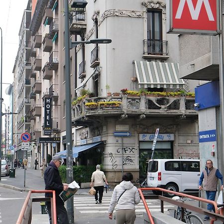 Hotel Nuovo Metro Milan Exterior photo
