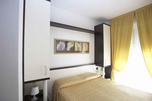 Hotel Nuovo Metro Milan Exterior photo
