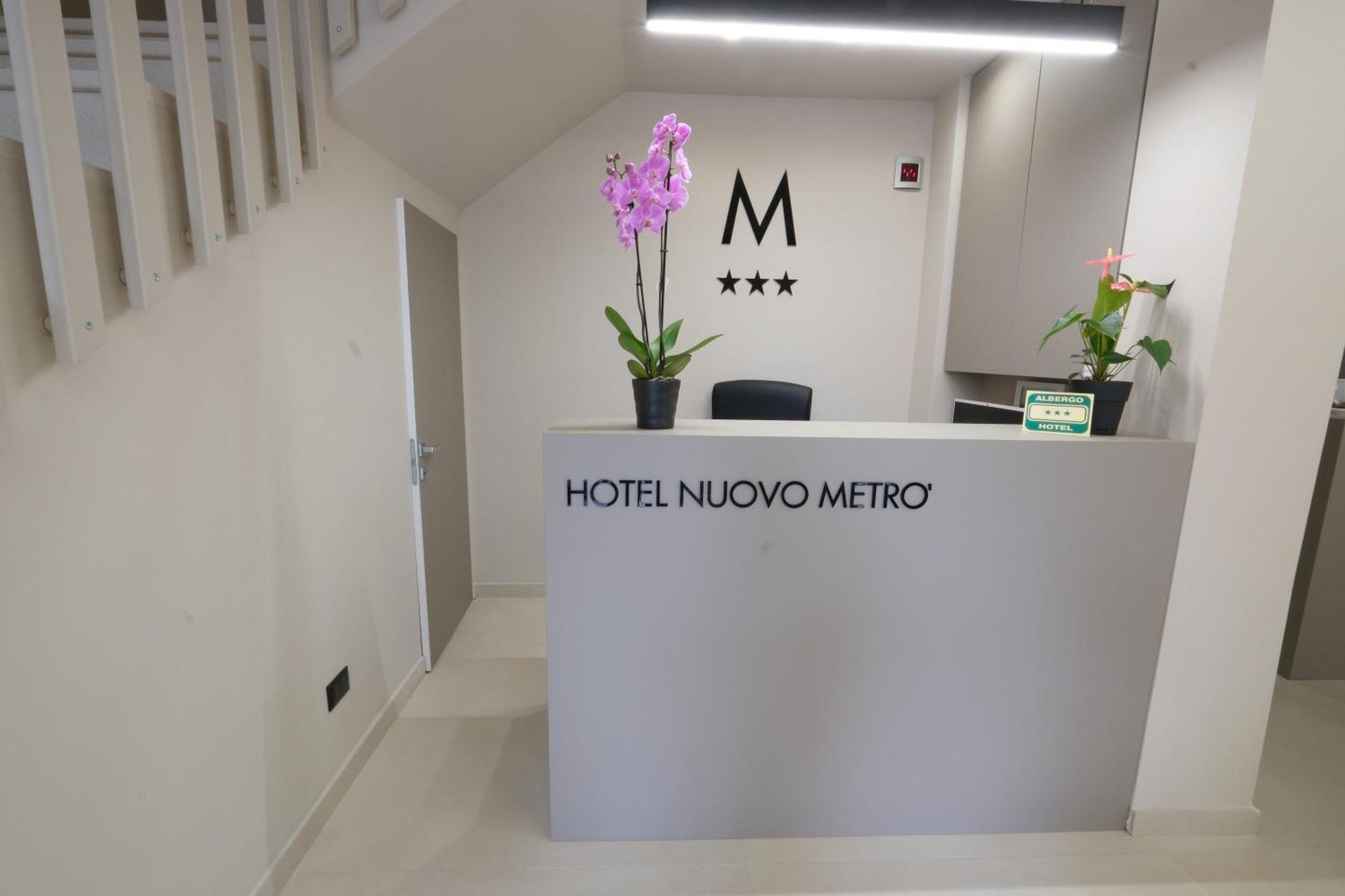 Hotel Nuovo Metro Milan Exterior photo
